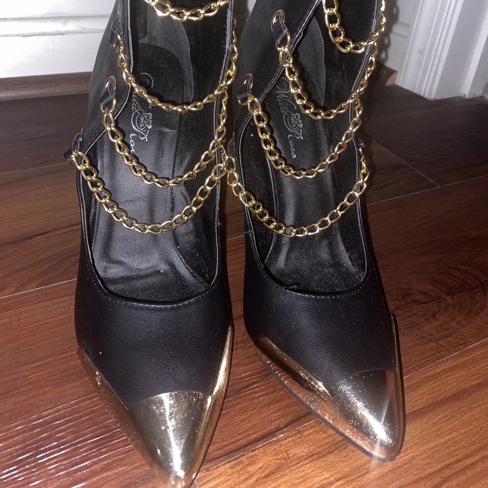 Black gold chained heels